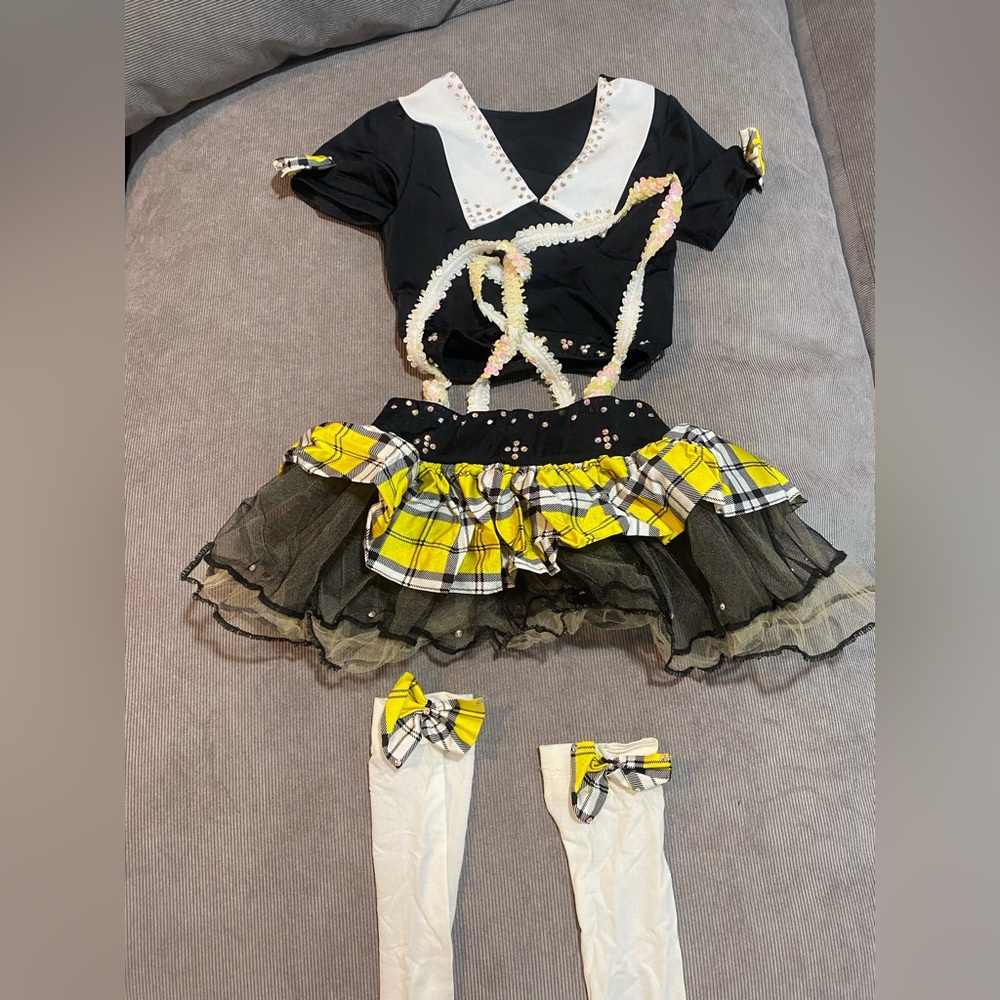 Adorable school girl/ clueless dance costume